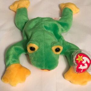Ty Smoochy frog beanie baby DOB 10/1/97
